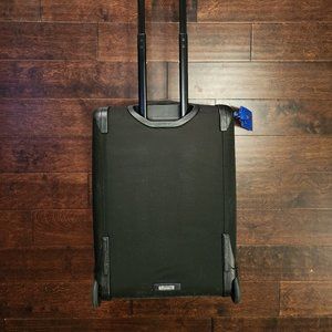 TUMI Alpha 2, International, 2-Wheel, Expandable